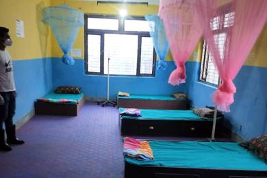 धमाधम आइसोलेसन बनाउँदै तनहुँका स्थानीय तह 